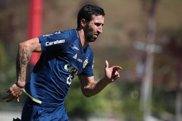 Donatti, durante treino pelo Flamengo