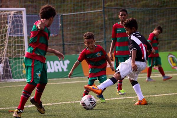 Vasco 8 x 0 Portuguesa, pela Copa Dente de Leite Sub-10