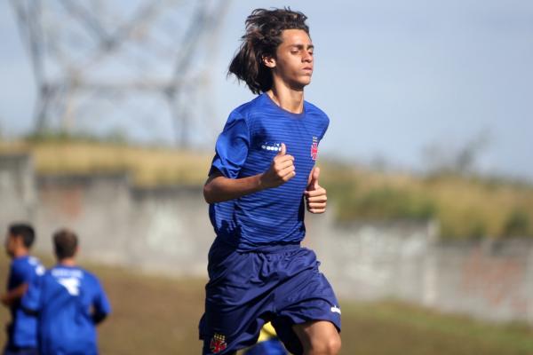 Meia sonha em fazer história no Vasco