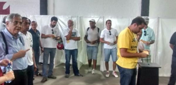 Eurico Miranda e Julio Brant discutiram ásperamente no Conselho Deliberativo