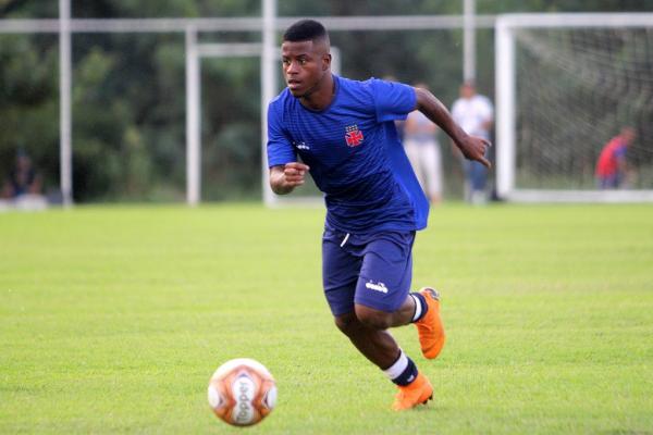 Lucas Santos foi o artilheiro do Vasco no Campeonato Carioca