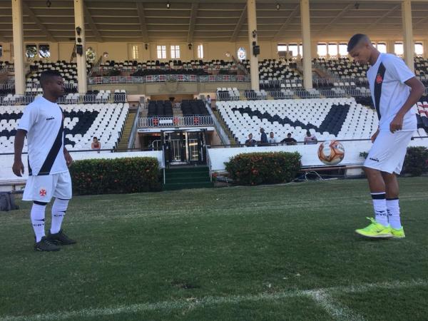 Lucas Santos (esq) e Marrony (dir)