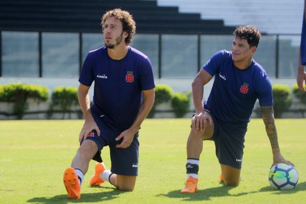 Rafael Galhardo e Giovanni Augusto durante o treino