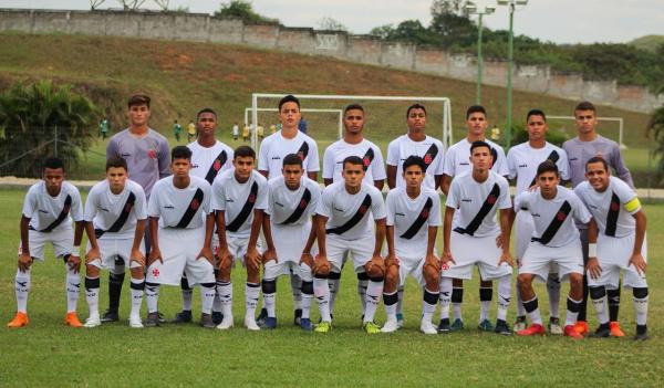Meninos da Colina superaram o Barra nos pênaltis