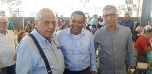 Eurico (esq.) e Campello (dir.) costuraram trégua nos últimos dias no Vasco