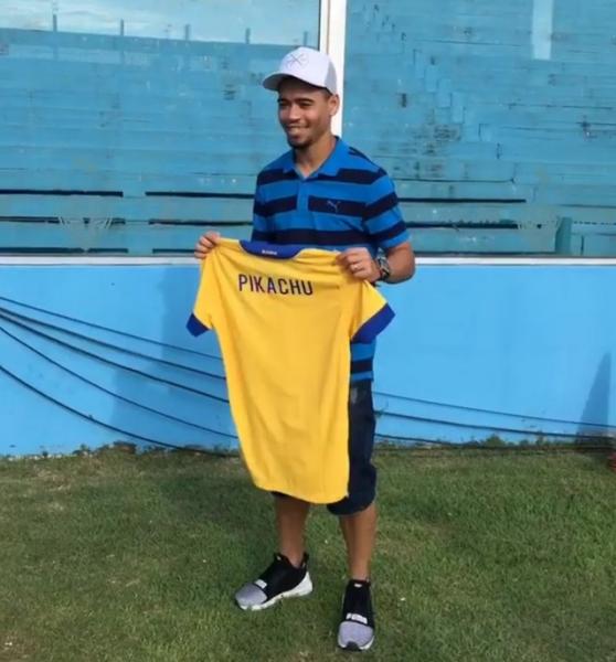 Yago Pikachu visitou a Curuzu na tarde desta sexta-feira