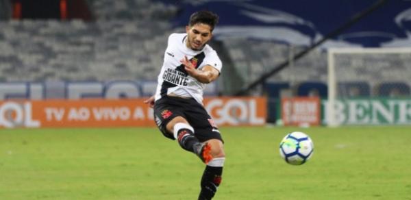 Volante Andrey tem se destacado pelos golaços de fora da área no Vasco