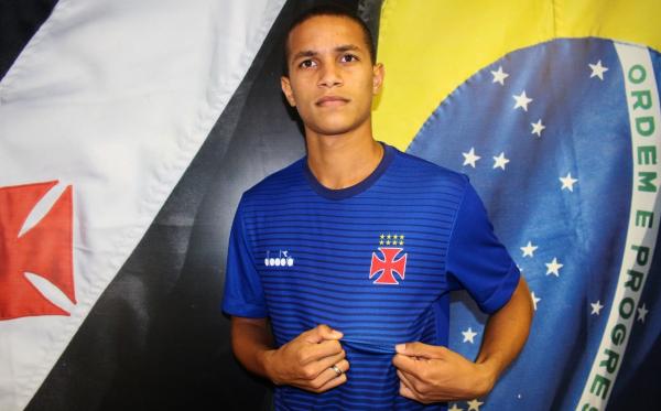 Felipe quer fazer bonito do Vasco e chegar longe com o sub-17