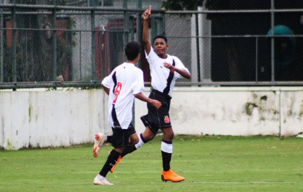 Rayan marcou o gol do Vasco durante os noventa minutos