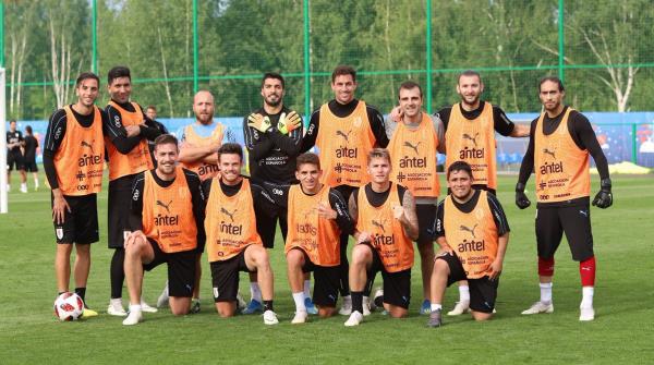 Martín Silva em rachão pela seleção uruguaia