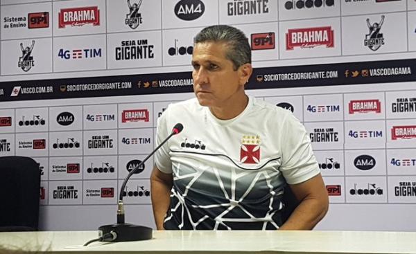 Jorginho em entrevista coletiva após Vasco x Bahia