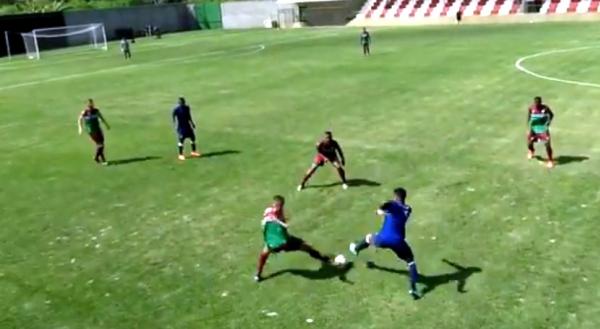 Lance do jogo-treino Vasco 4 x 0 Barra da Tijuca