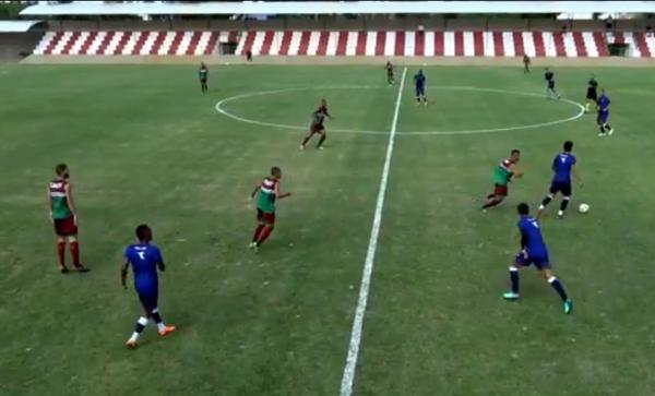 Lance do jogo-treino Vasco 4 x 0 Barra da Tijuca