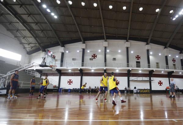 Equipe vem treinando forte para a estreia no Campeonato Carioca