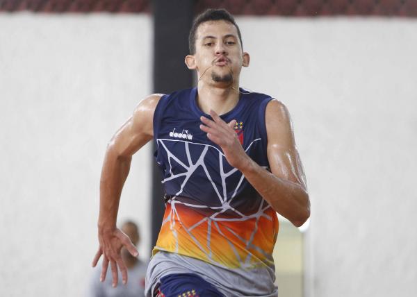 Rafa Oliveira falou sobre o adversário da estreia