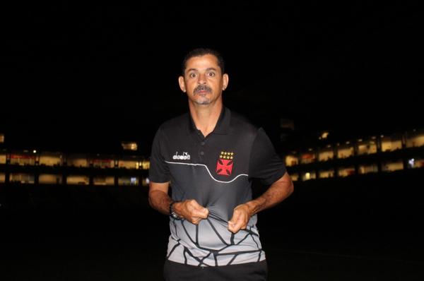 Valdir valorizou o ponto conquistado fora de casa