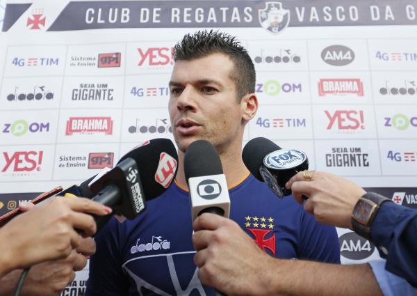 Wagner conversou com os jornalistas nesta segunda