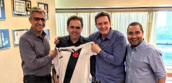 Campello em reunião anterior com Crivella