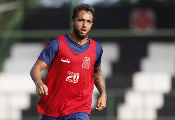 Hugo Borges é atacante