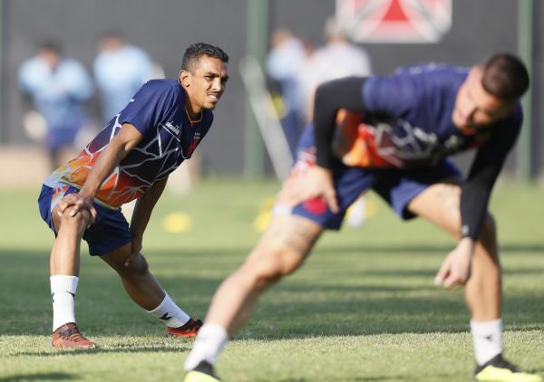 Rafael França estreou pelo profissional em janeiro