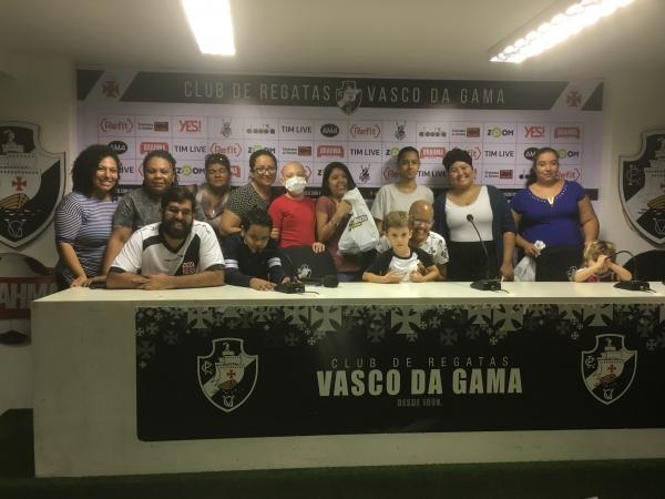 Garotada trouxe sorte ao Vasco neste domingo
