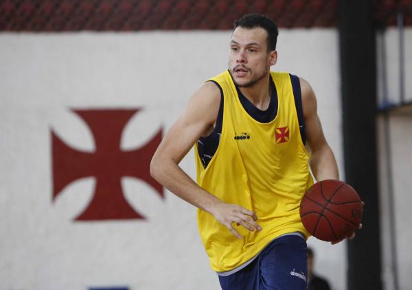 Semana de treinamentos em São Januário vem sendo muito forte