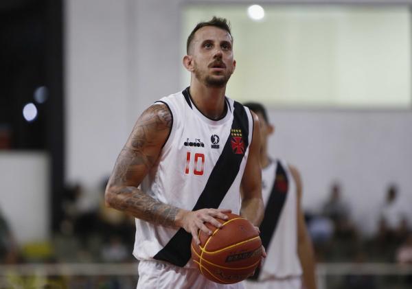 Duda espera por duelos complicados em São Paulo