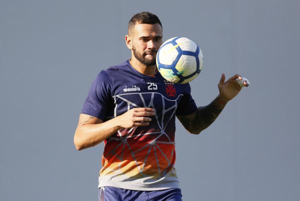 Leandro Castan é uma das referências do Gigante