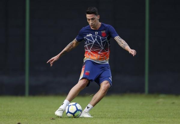 Rildo durante treino do Vasco