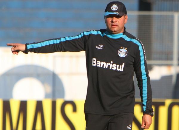 Celso Roth foi o primeiro treinador de Maxi López no futebol brasileiro