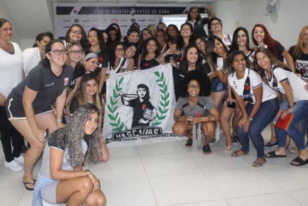 Torcedoras do Vasco viram a necessidade de criar uma ação nas mídias sociais chamada Vascaínas Contra o Assédio