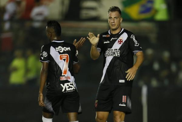 Maxi López e Kelvin, Vasco