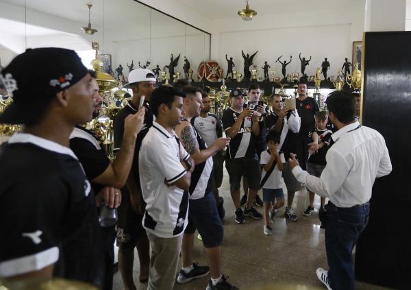 Torcedores participaram do Tour Pela Colina Histórica