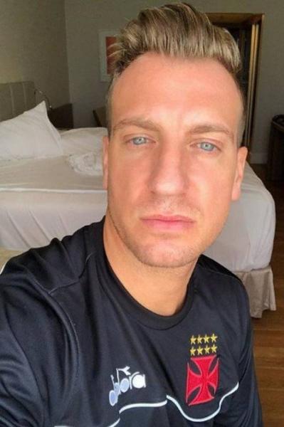 Maxi López comemorou os seis meses de Vasco, mas só quer ver os filhos 