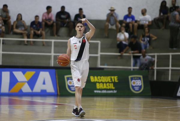 Vithinho retornou ao time após longo período fora por lesão