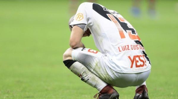 Luiz Gustavo tem contrato com o Vasco somente até dezembro