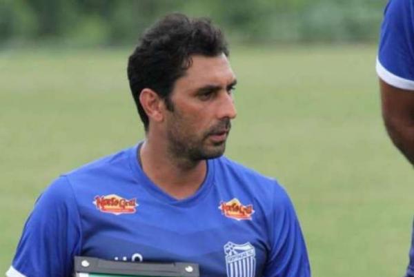 Athirson é o técnico do Goytacaz