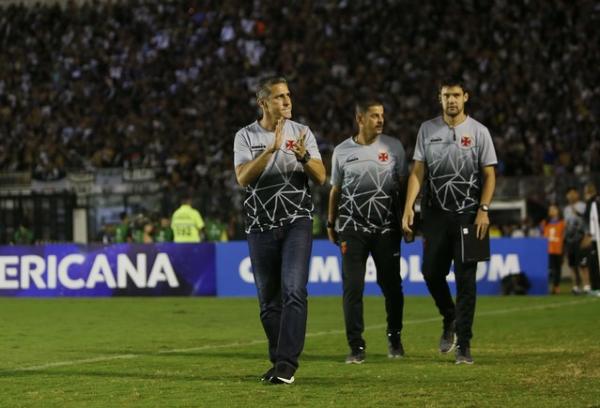 Jorginho durou somente dez jogos no Vasco