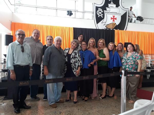 Membros da diretoria administrativa estiveram presentes