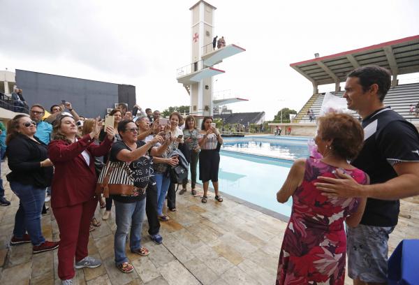 Com homenagens e apresentações, o Vasco reinaugurou sua plataforma de Saltos Ornamentais