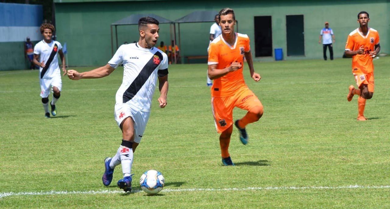 Jogador marcou um dos gols da vitória por 2 a 0 sobre o Nova Iguaçu