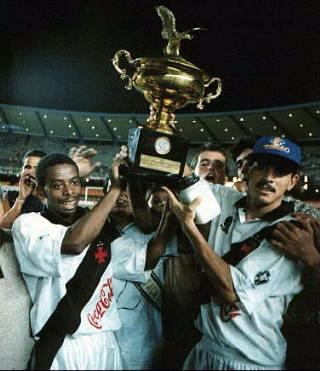 Dener e Valdir levantam a Taça Guanabara de 1994