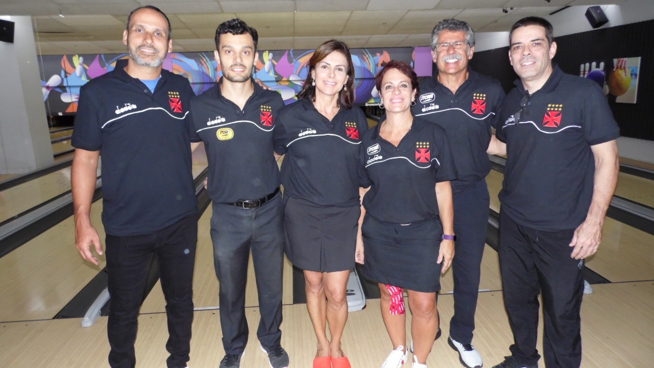 Equipe vascaína: Adilson Baltazar, Marcelo Suartz, Léa Castro, Lúcia Vieira, Márcio Vieira e Danilo Rocha