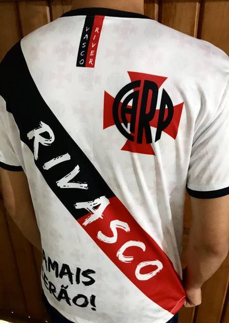 Camiseta 'Rivasco' foi concebida por empresa de rubro-negro
