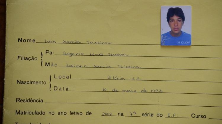 Ficha escolar do zagueiro Luan quando era aluno do Colégio Vasco da Gama