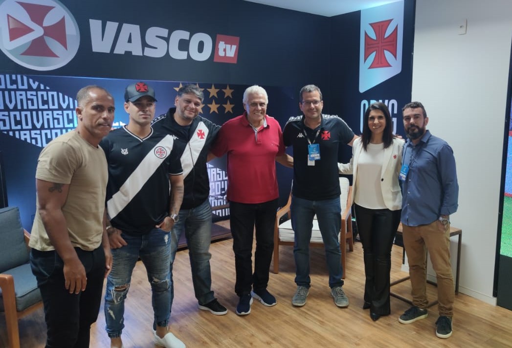 Felipe, Juninho, Waguinho, Roberto Dinamite, Vitor Roma, Vanessa Riche e Mário Vassallo