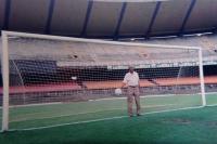 Barbosa no Maracanã no mesmo gol do chute de Alcides Gigghia