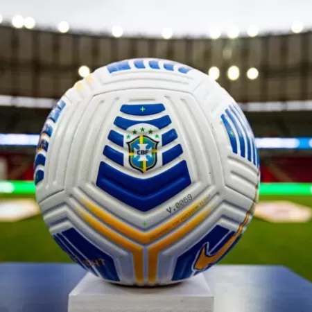 Dez clubes da Série A do Brasileirão anunciam o Grupo Forte Futebol.