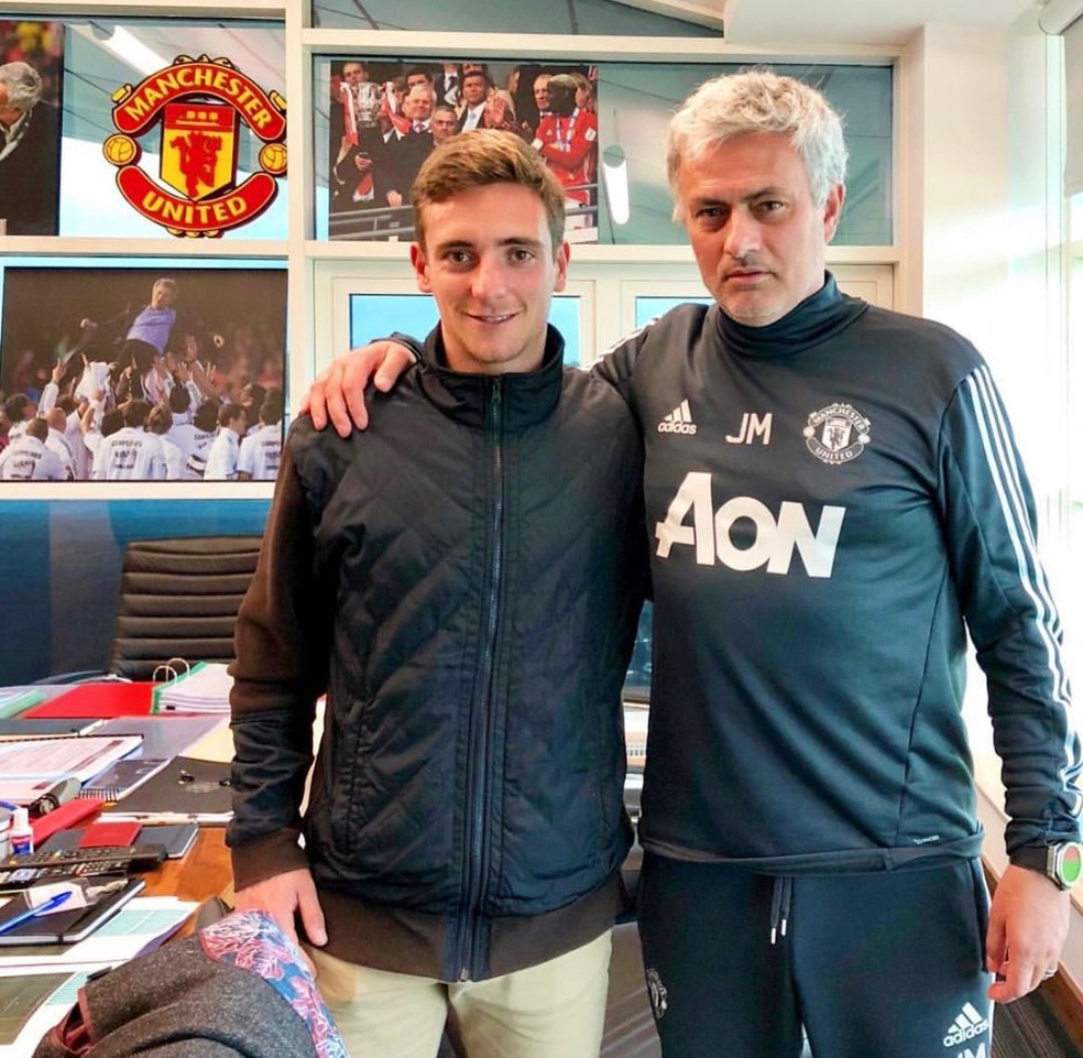João Eduardo fez estágio com José Mourinho no Manchester United