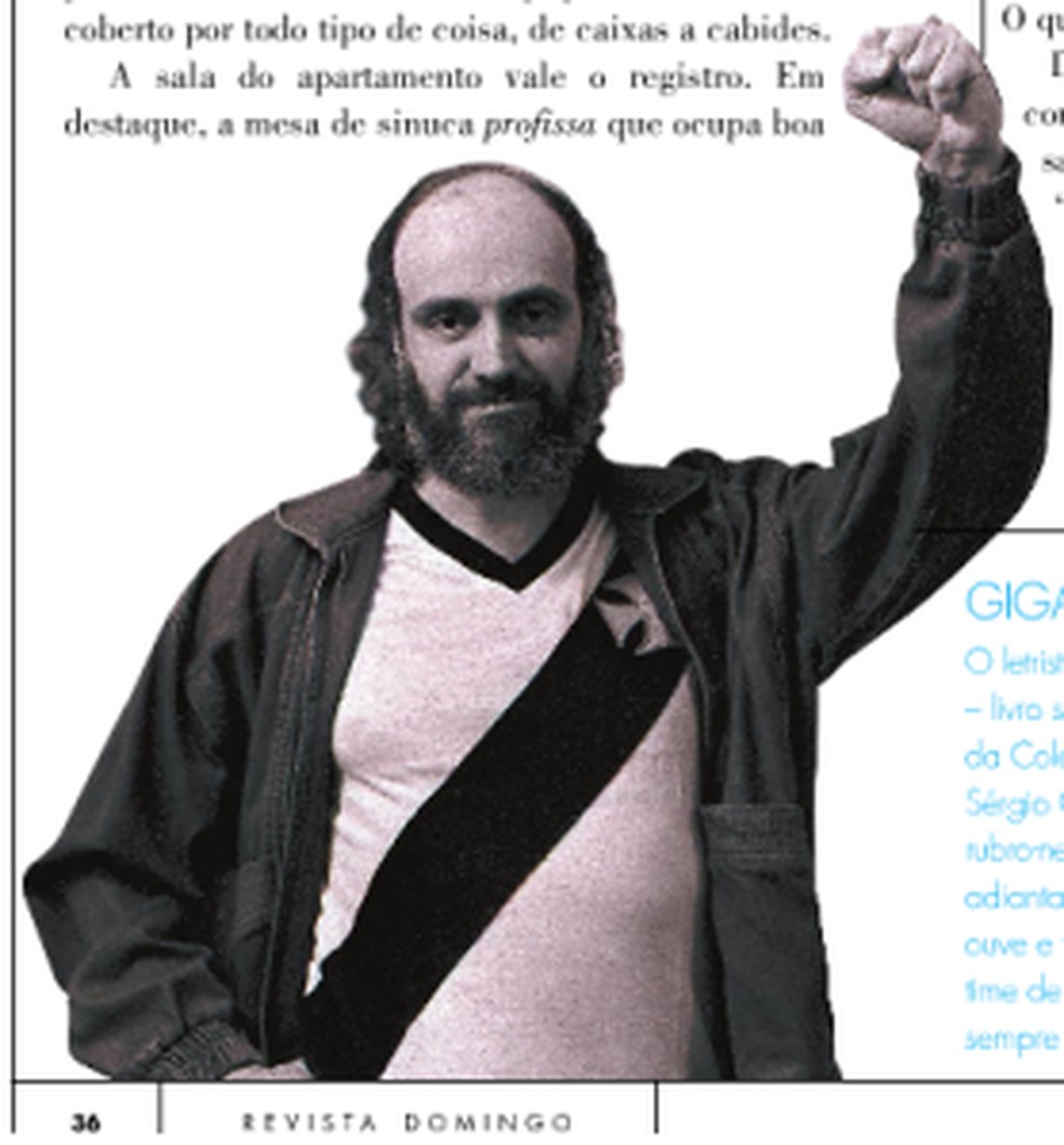 Aldir Blanc era apaixonado pelo Vasco — Foto: Reprodução - Revista Domingo - Jornal do Brasil